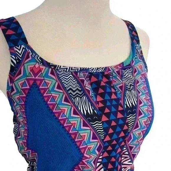 Paper Doll Maxi Sundress Size 12 Aztec Print Elastic Waist Casual Vacation Beach - Picture 3 of 8